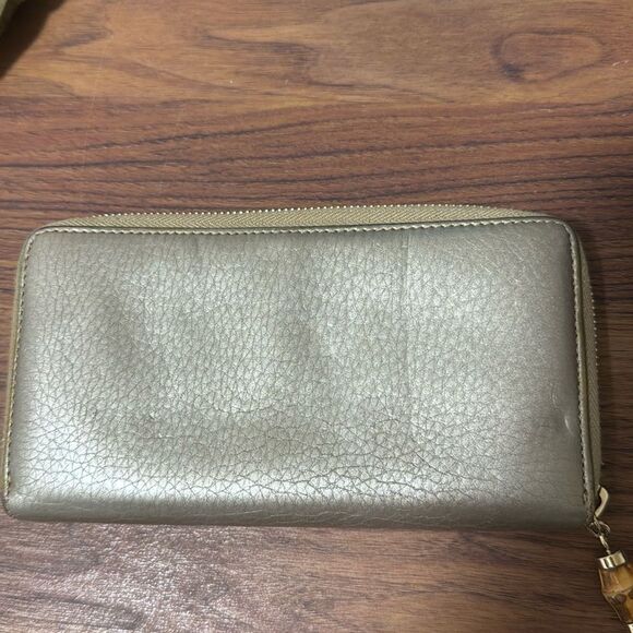 Gucci Bronze Zip-Around Pebble Leather Continental Wallet  with Bamboo Tassel. - Picture 5 of 12
